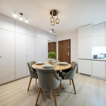 Verona Elevenfive Apartment Krakow