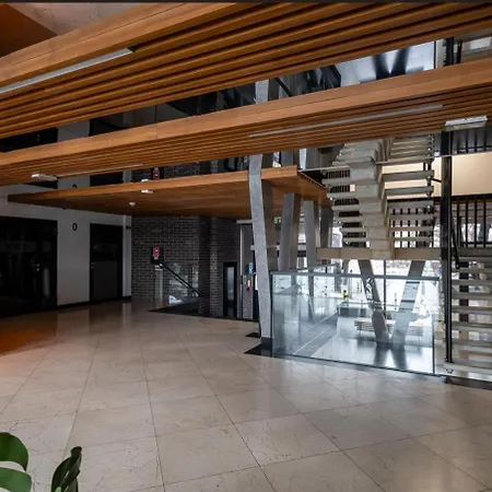 Verona Elevenfive アパート クラクフ